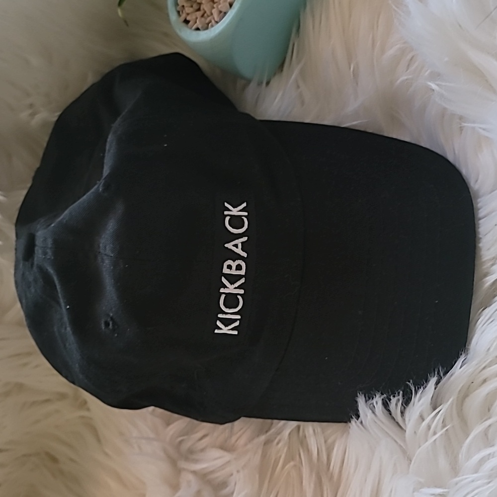 Kickback Black And White Dad's Hat Cap